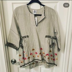 NWT Ivy Jane top